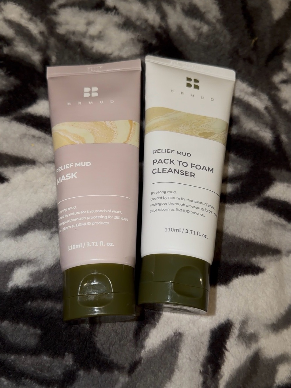 Relief Mud Mask Cleanser - Pink